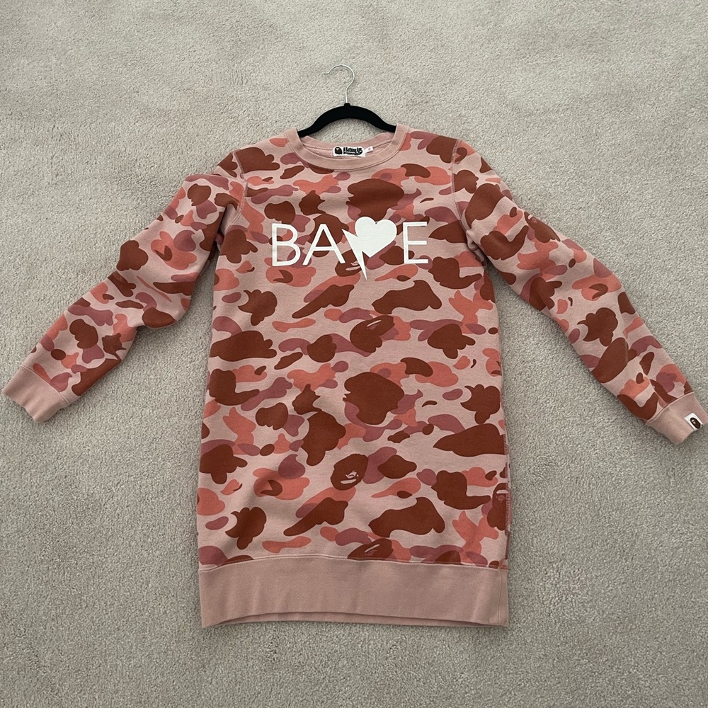 Authentic BAPE (Bathing Ape) pink camo sweatshirt, xs.